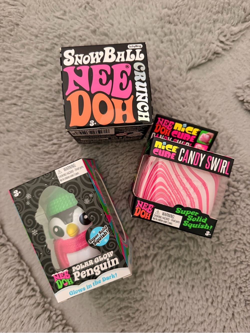 SnowBall Crunch Candy Swirl & Polar Glow Penguin Squish Pack - Needoh